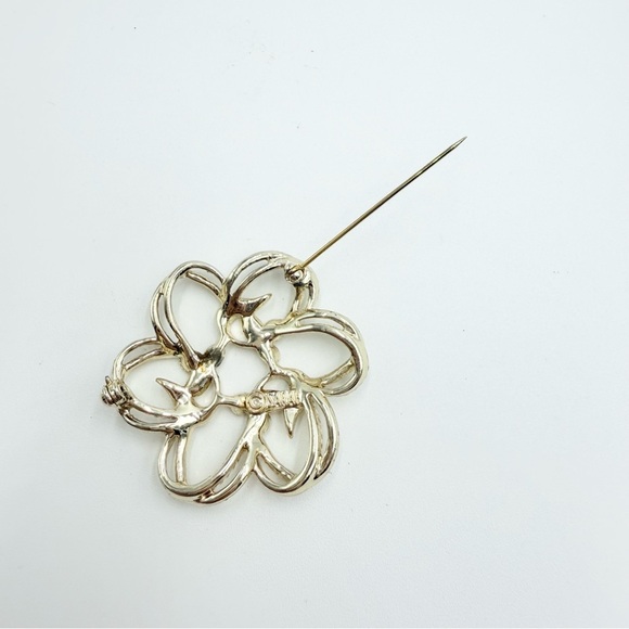 1974 Sarah Coventry Gold Tone Fleurette Brooch - Picture 4 of 6